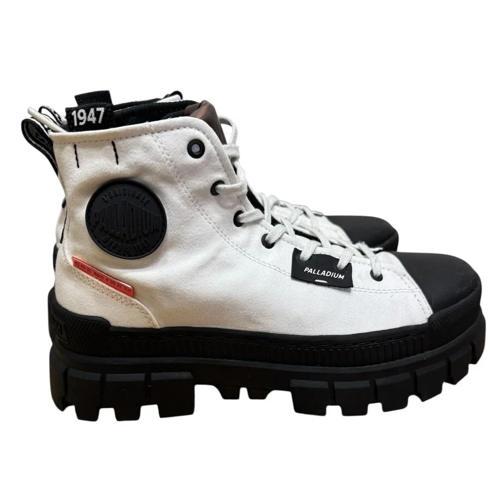 Palladium Revolt Hi TX White Black Platform Lug Sole Boots High Top 1947 grunge